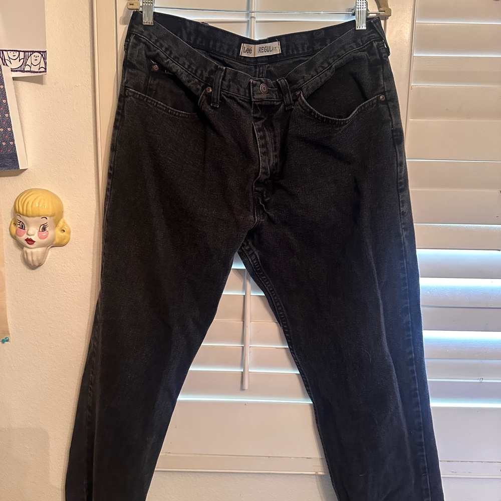 VINTAGE LEE BLACK JEANS!!! 38 X 29.